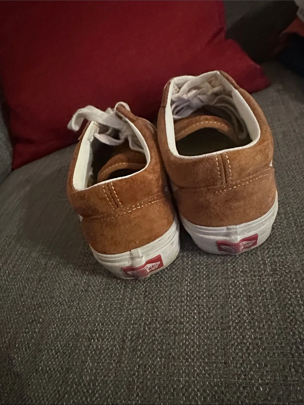 Vans low top